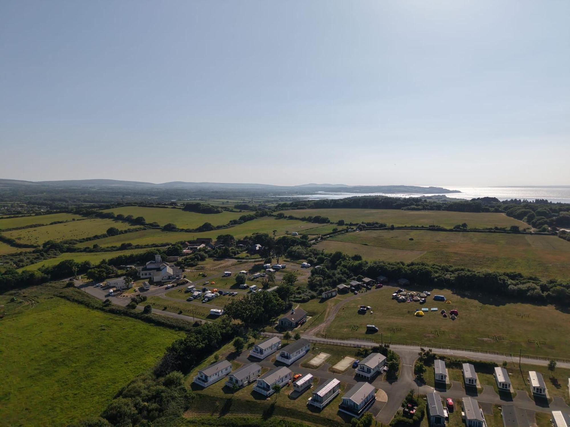 New Caravan, Isle Of White Sea View & Decking Thorness Bay Park Porchfield  Екстер'єр фото